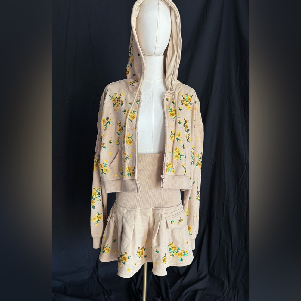 AKIRA Beige Multi Ribbed Jacket and Skirt Set.